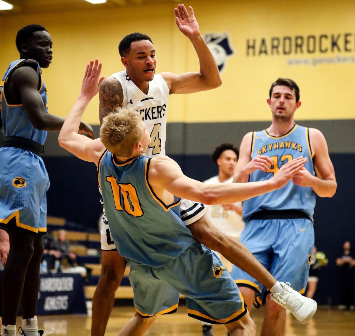 Skyhawks Pull Away Down The Stretch Sports Rapidcityjournal Com