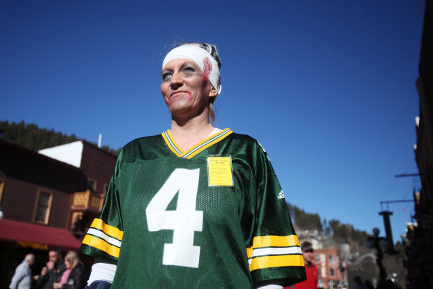 Deadwood to host state's largest tailgate party for Super Bowl