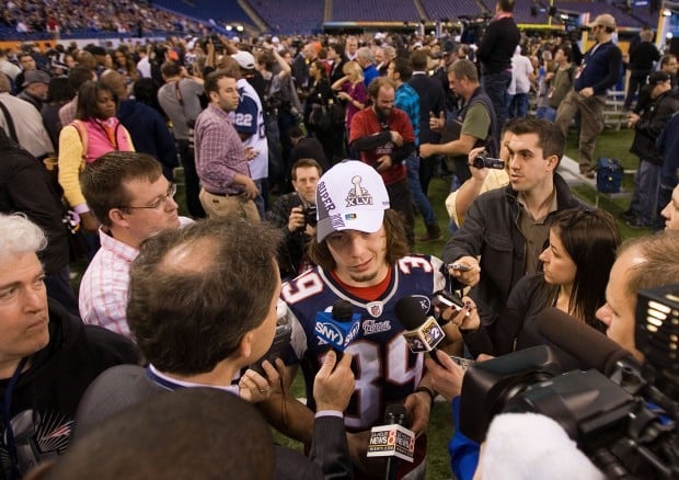 Running back Danny Woodhead (39) of the New England Patriots celebrates his  touchdown catch in the closing seconds of the first half against the New  York Giants during Superbowl XLVI on Sunday