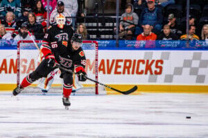 Photos: KC Mavericks fall 4–3 to Rapid City Rush