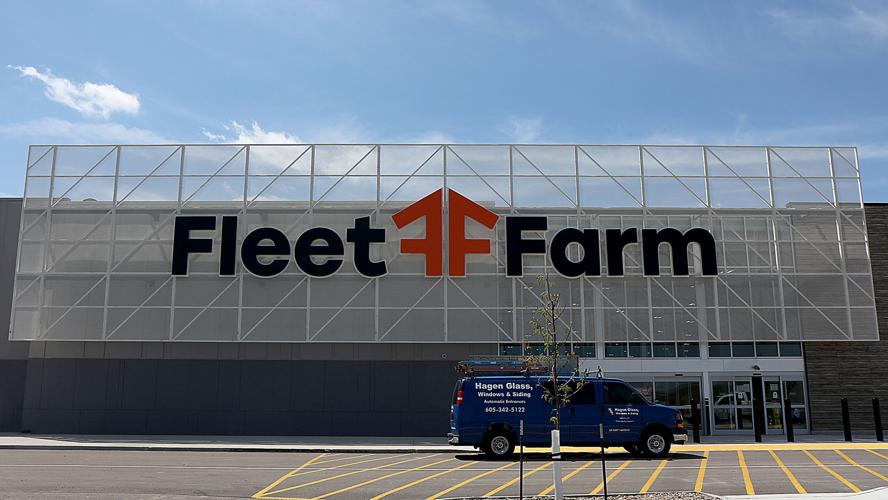 Fleet Farm to open doors in late August