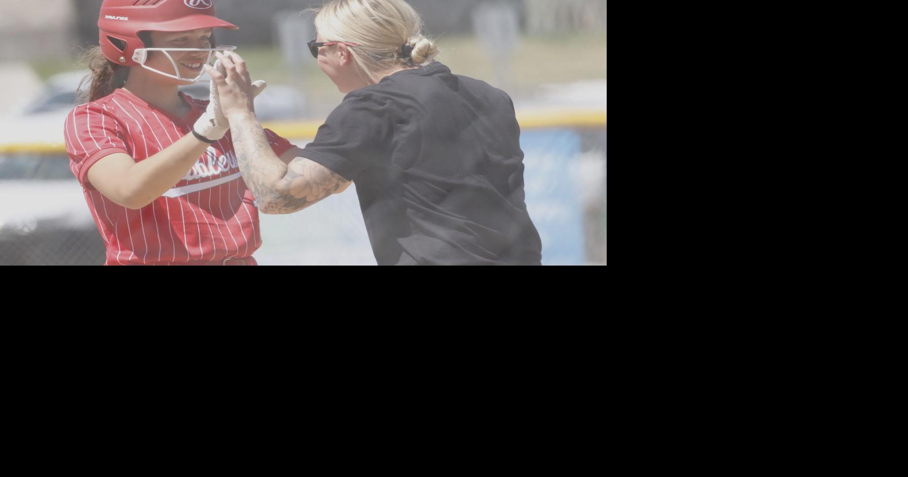 Central softball IV.JPG