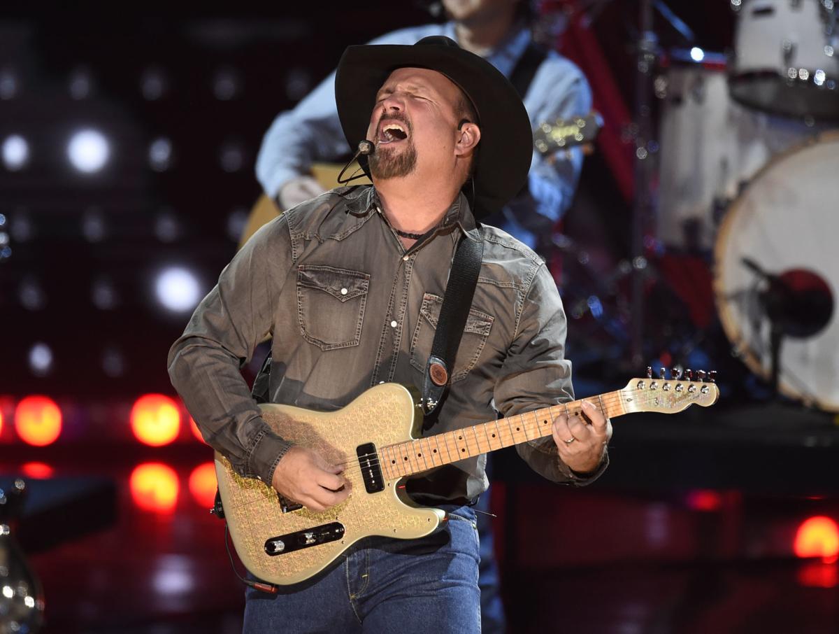 Music Garth Brooks