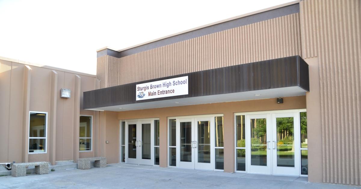 Sturgis school lifts alert after clearing potential threat