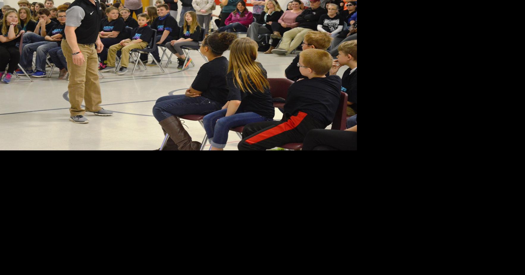 Sturgis Elementary students graduate from D.A.R.E. program