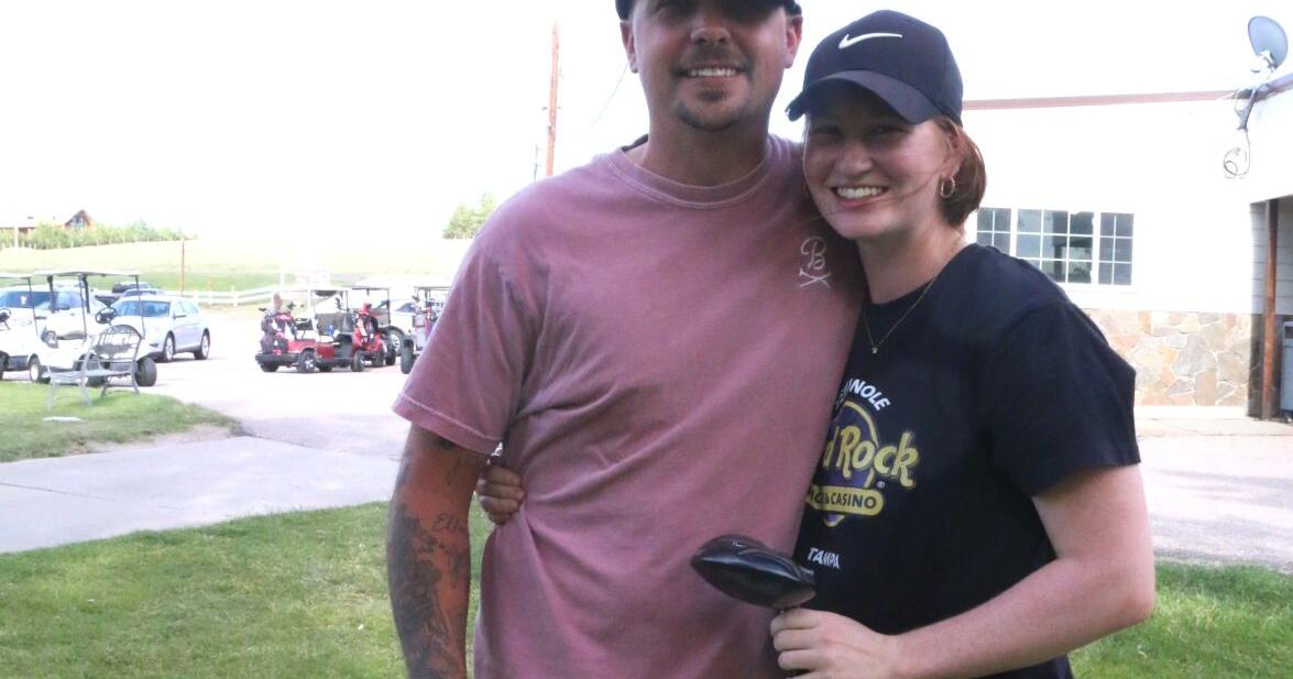 Sweethearts win Couple’s Tourney at Ridgeview Country Club in Chadron