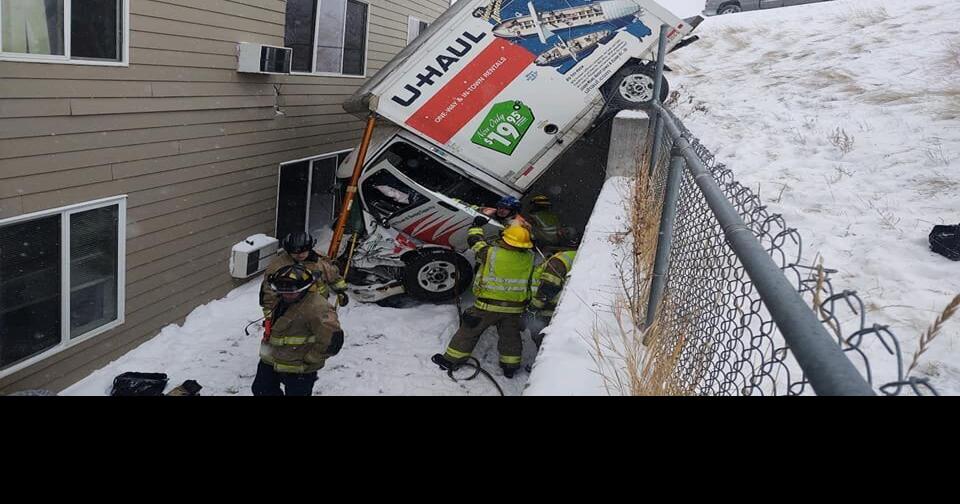 Moving truck crashes into Rapid City apartment building