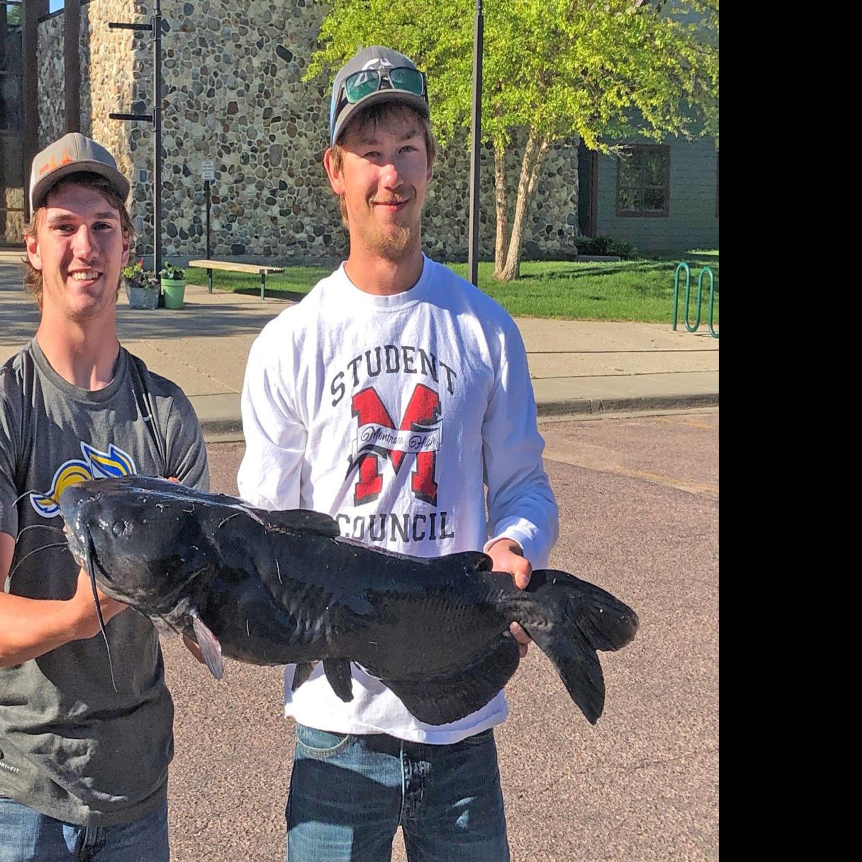 Could This Be The World Record Catfish Youtube