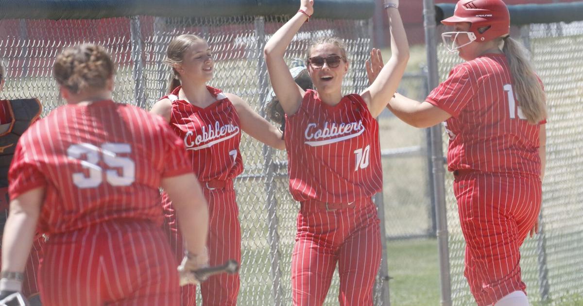 Central Softball III.JPG