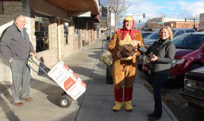 Turkey Trot Underway To Benefit Local Food Banks Local News