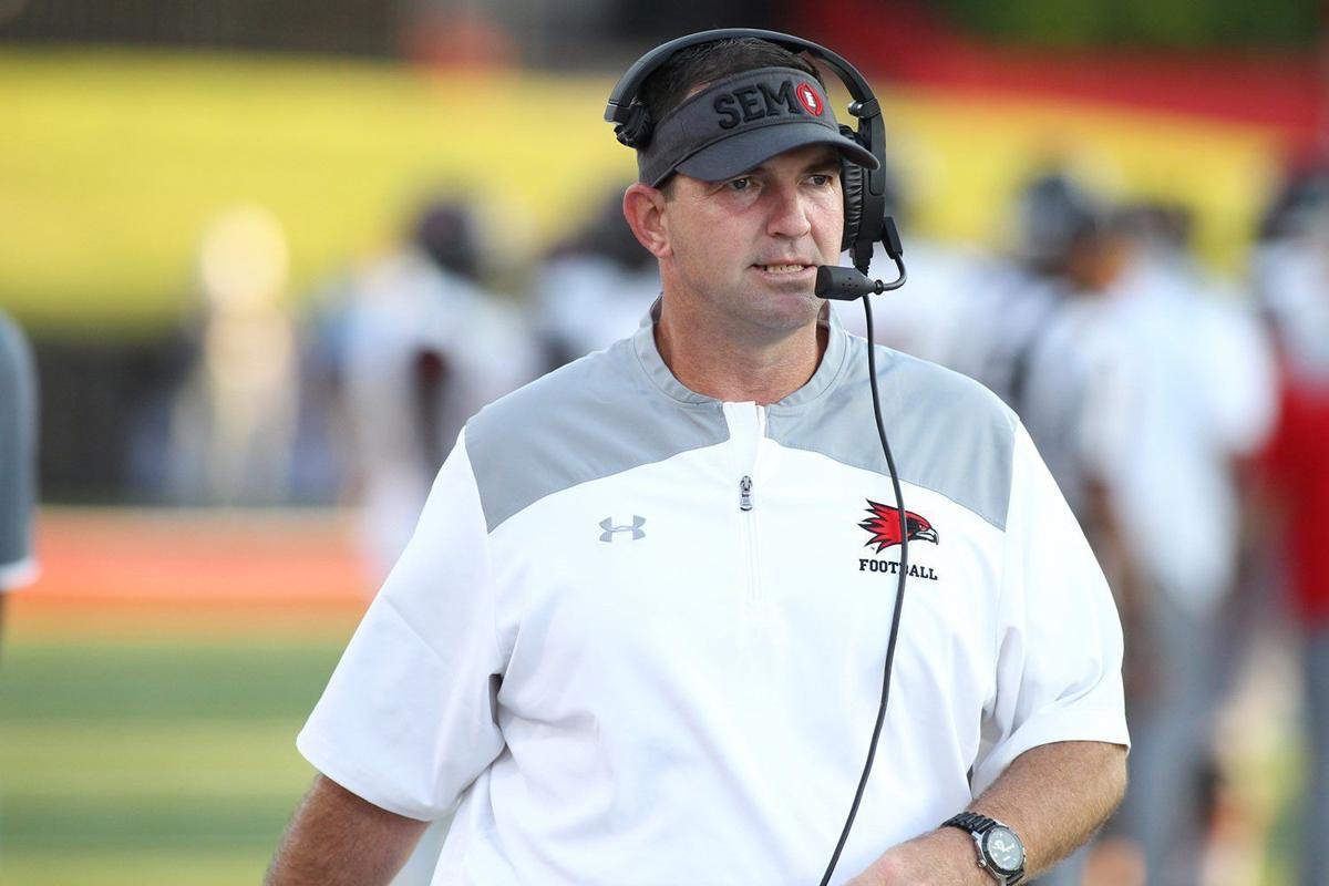 Se Missouri Lb Zach Hall Brings Award Winning Profile Into Matchup