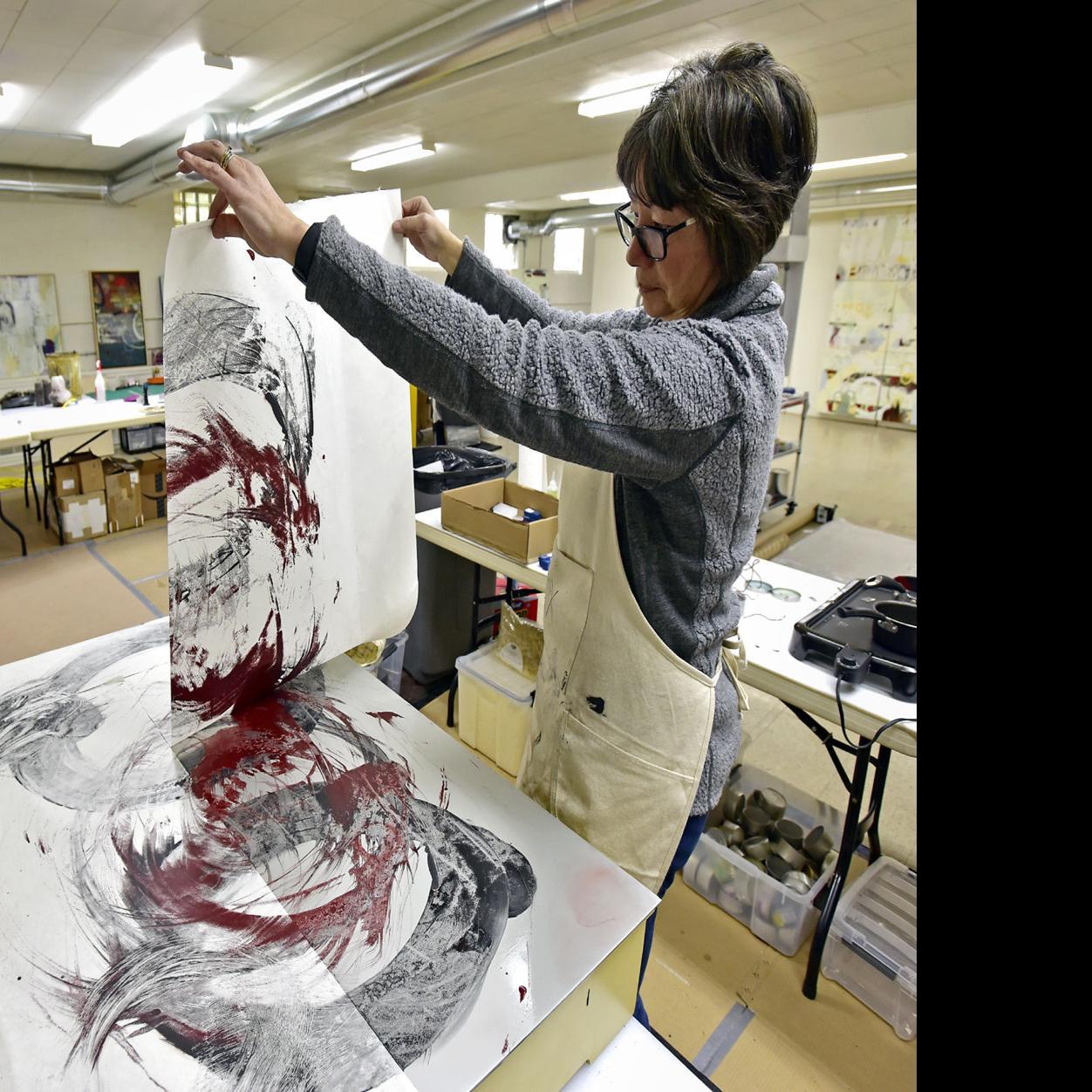 Painting With Ash Local Artist Starts Over After Losing Home In