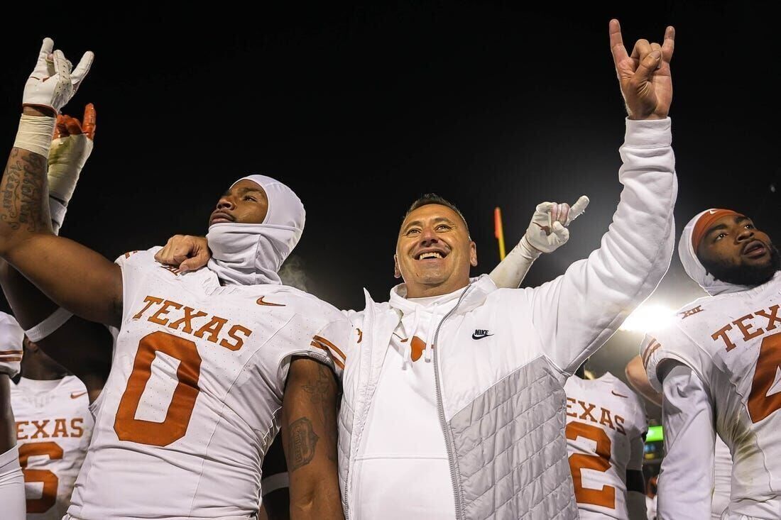 Texas Longhorns clinch Big 12 Championship berth