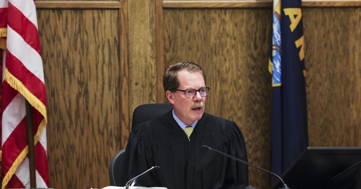 Judge upholds Montana law allowing insurers to consider sex, marital status in ratemaking