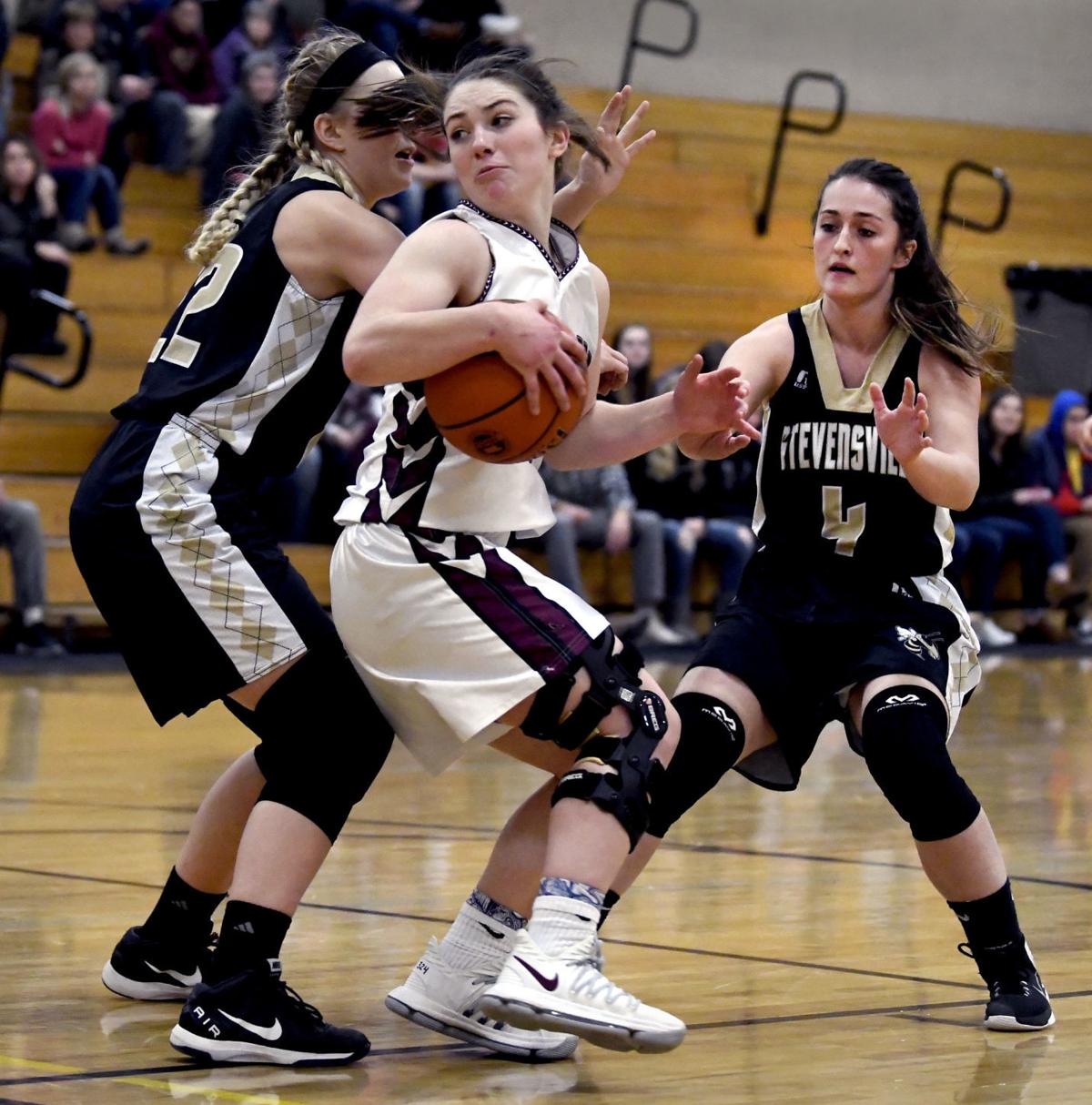 Bend The Knee Danielle Zahn Powers Unbeaten Falcons Florence