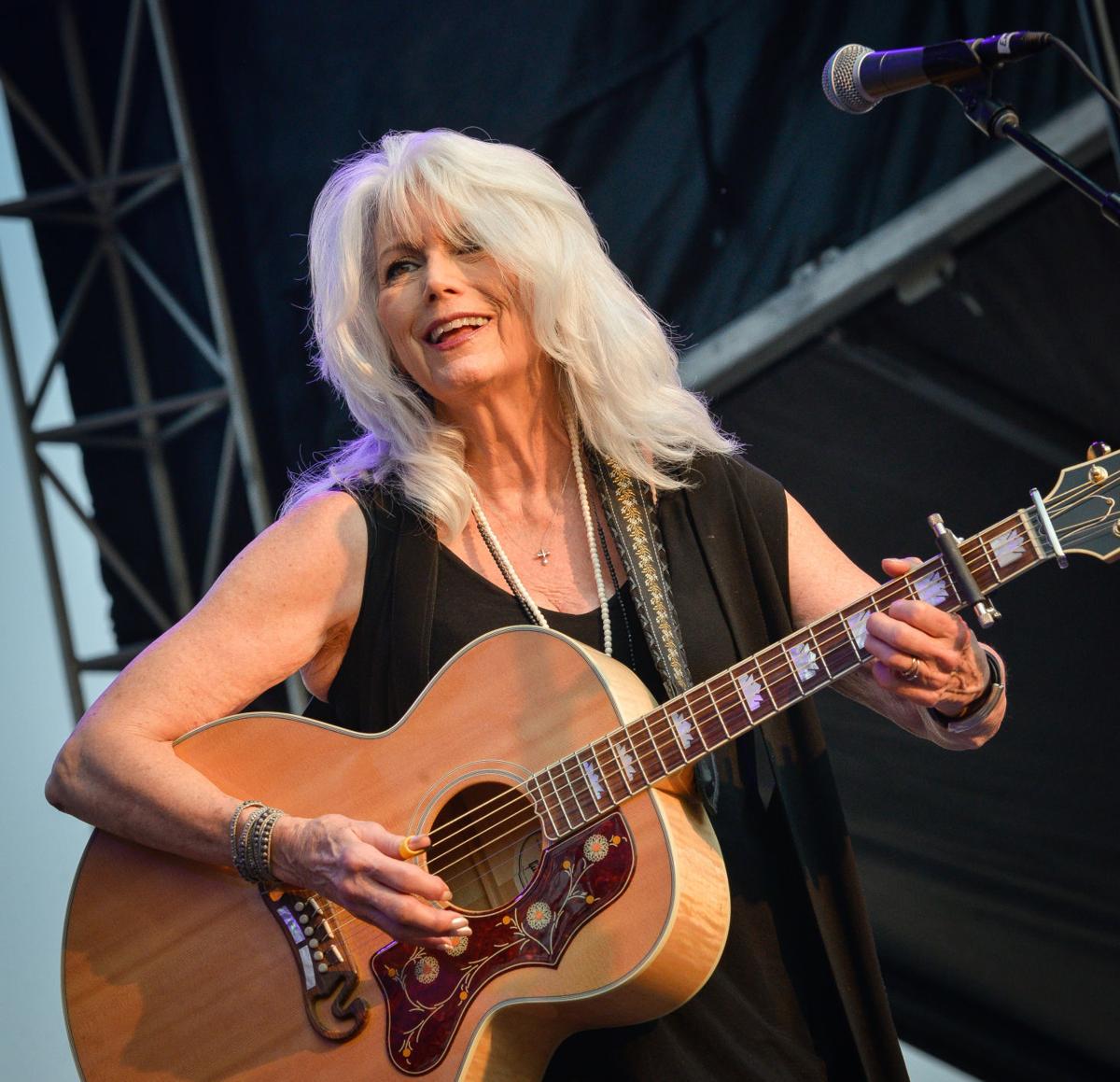 2021 UTBS emmylou harris 1.jpg