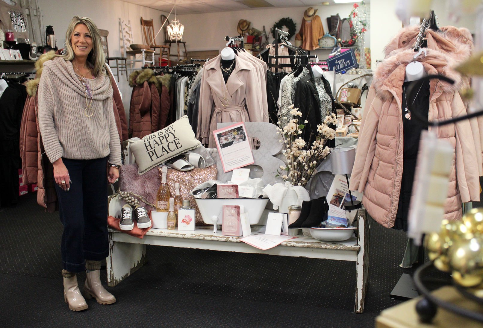 Burlap Chic Boutique raising funds for Family Shelter of The