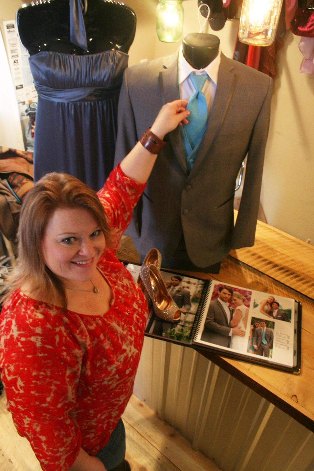 Upscale Bargains Corvallis Thrifty Threads Sells Affordable