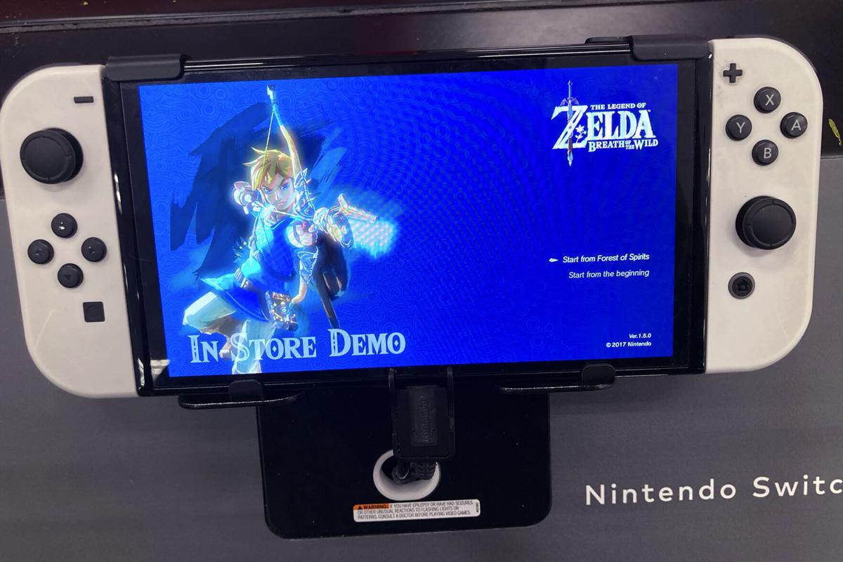 Nintendo says Switch successor coming by March 2025