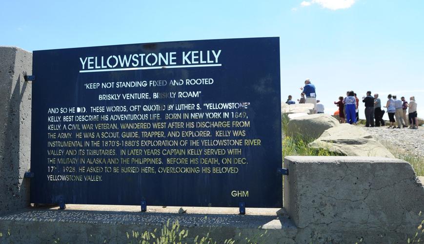 Yellowstone Kelly sign (MIS)