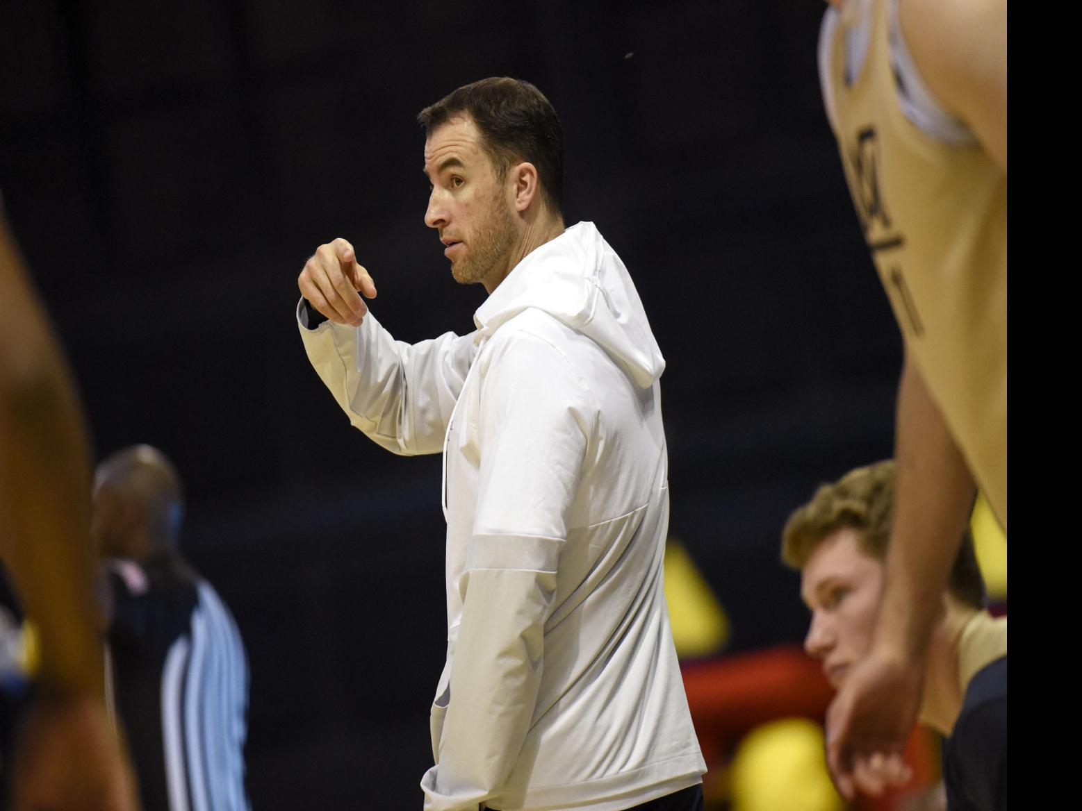Montana State Men S Basketball Moves Forward In Uncertain