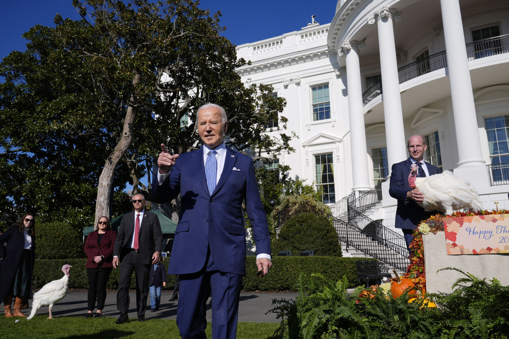 PHOTOS: Turkeys Pardoned, Christmas Tree Arrives At The White House