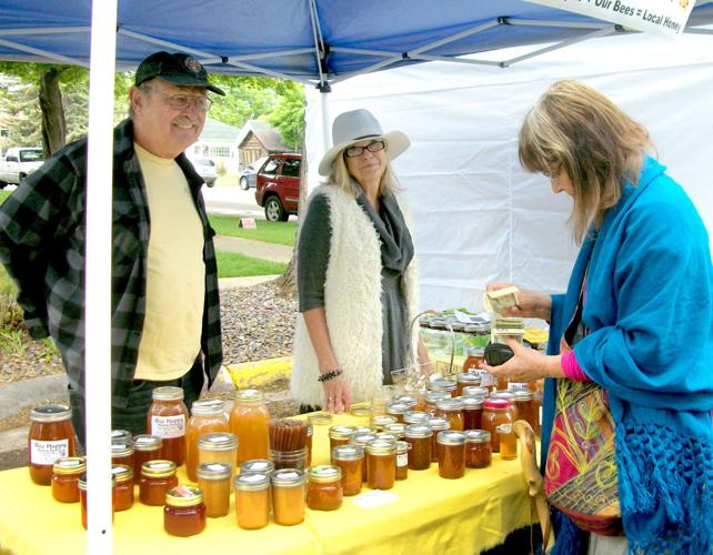 Hobby to vocation Bee Happy Honey Farm sells local honey at Hamilton