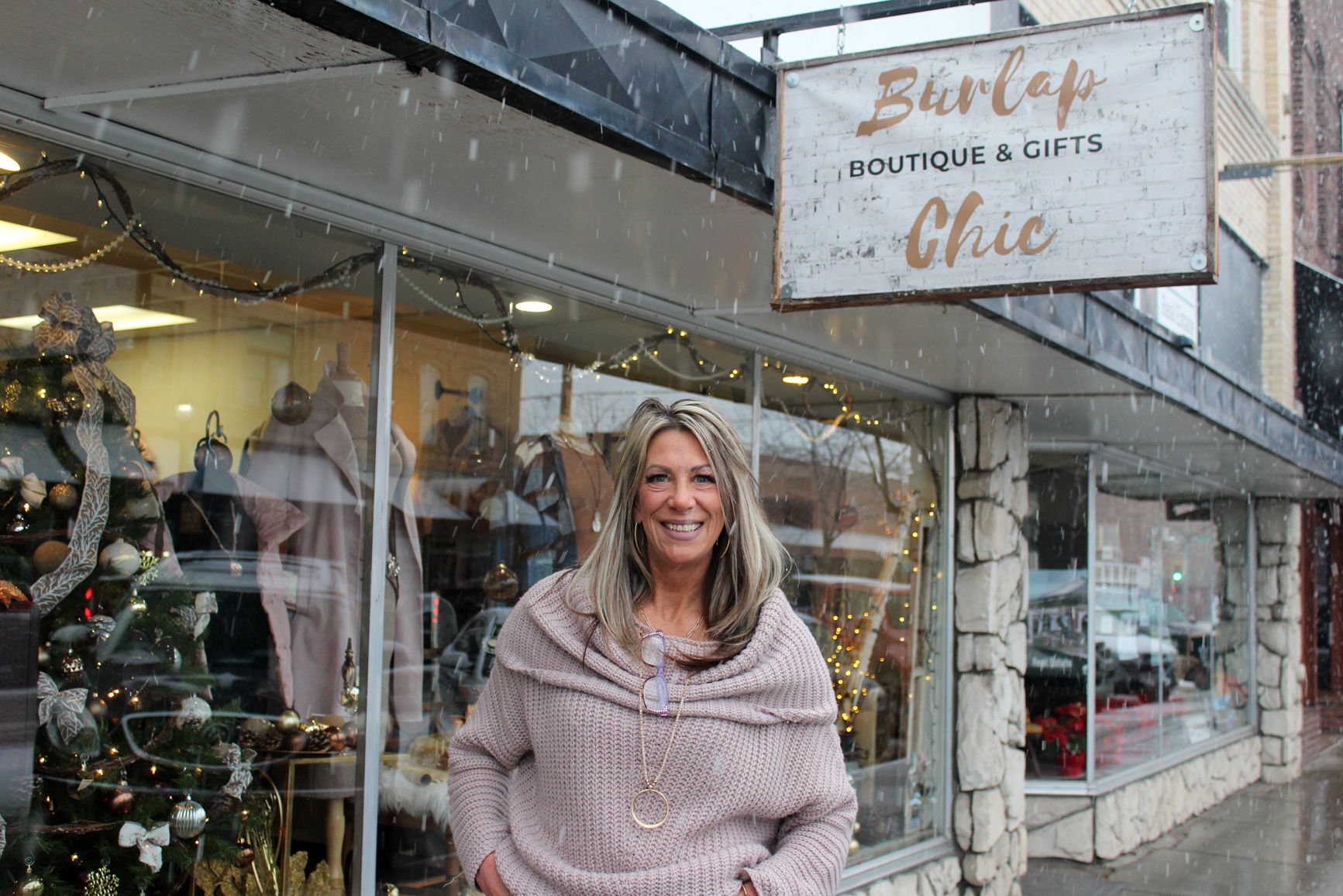 Burlap Chic Boutique raising funds for Family Shelter of The