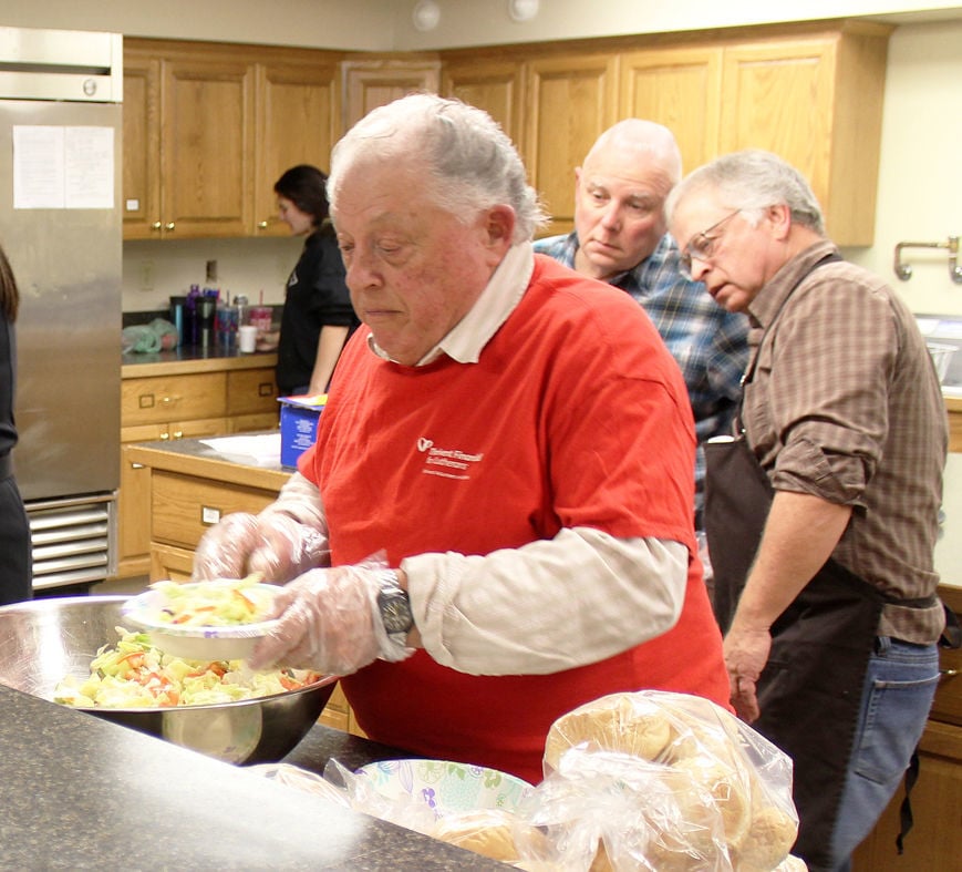 Feeding the hungry in Hamilton Local News