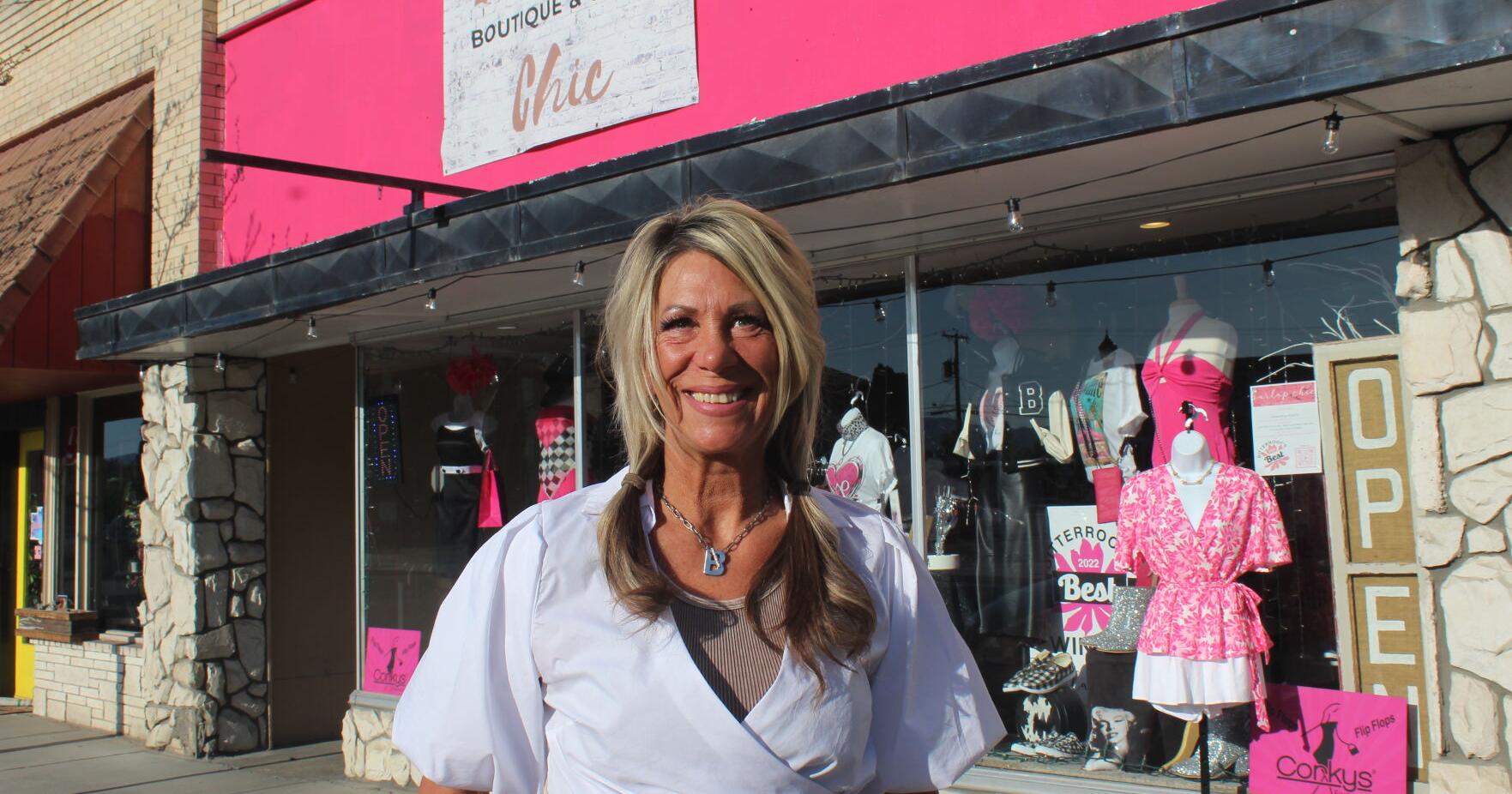 Burlap Chic Boutique named New Business of the Year - Vimarsana News