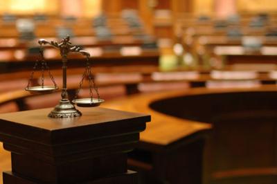 Missoula Man Accused Of Strangling Girlfriend In Van State