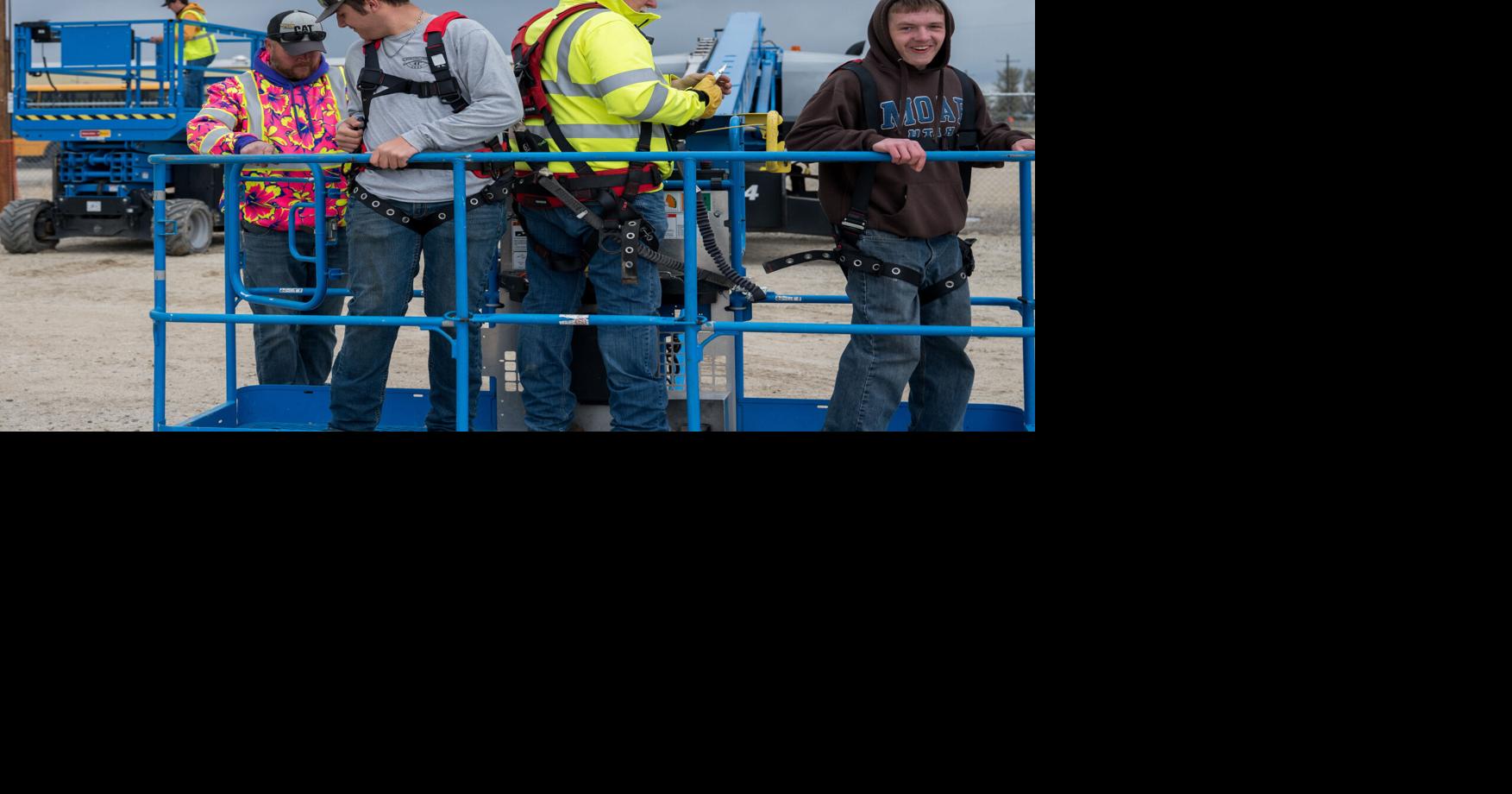 PHOTOS: Build Montana pop-up gives Corvallis students a look at careers in construction