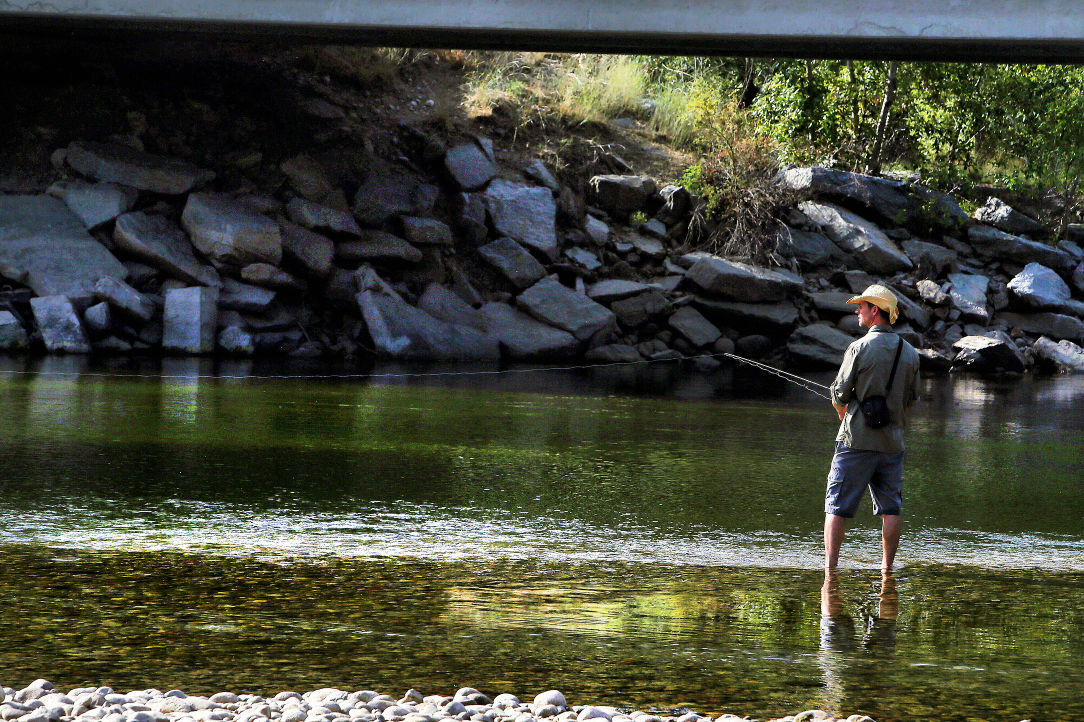 Fishermen might not smoke, but fish do