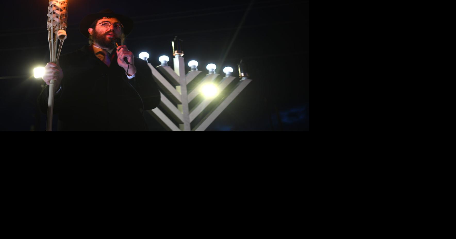 Menorah Lighting, Rabbi