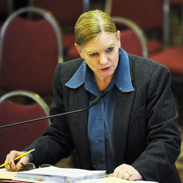 Jennifer Fielder SB215
