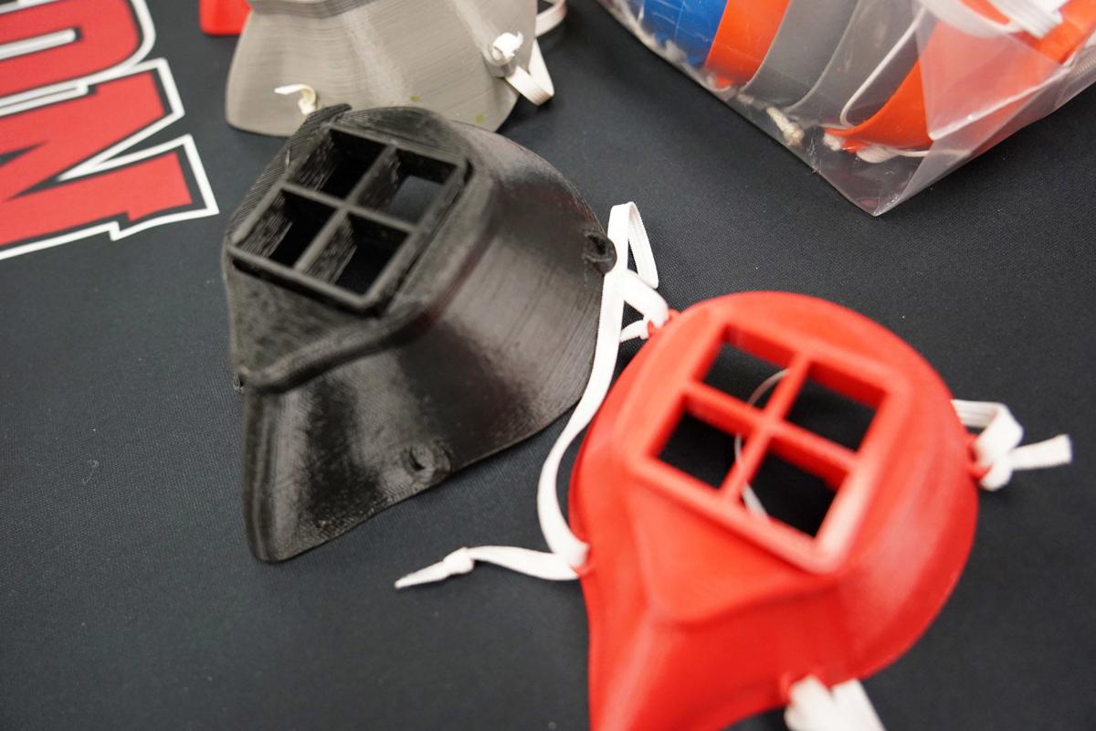 Father And Son Team Up To Make 3d Masks For Hospital Local News