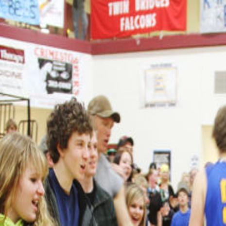 Boys Basketball Community Rallies Behind Victor Pirates After They Win First Divisional Basketball Title In School History High School Sports Ravallirepublic Com