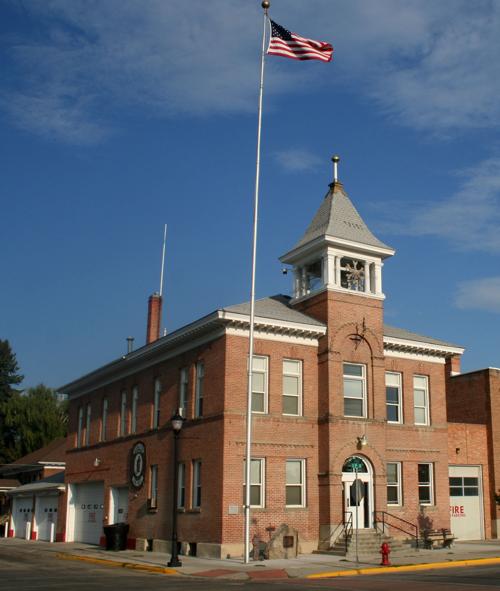 Hamilton City Council votes for fire hall, against crosswalk paint