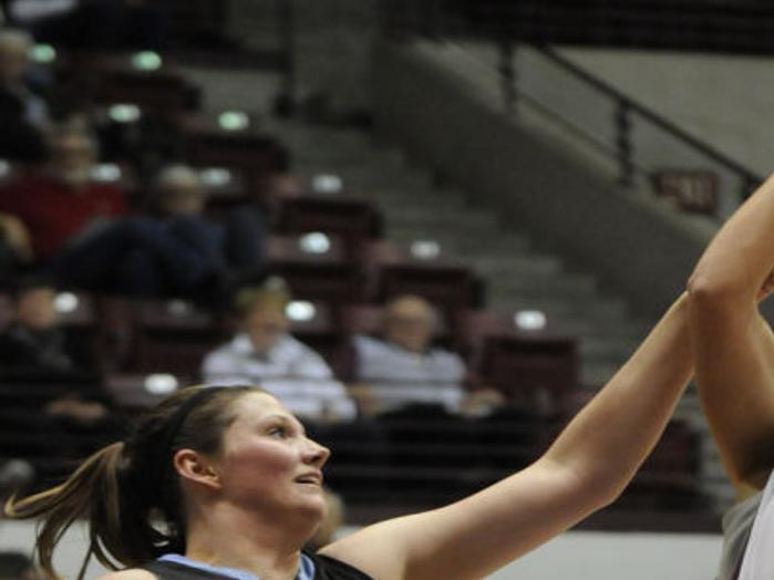 Minot State Brings Size Familiar Faces To Um Griz Sports Ravallirepublic Com