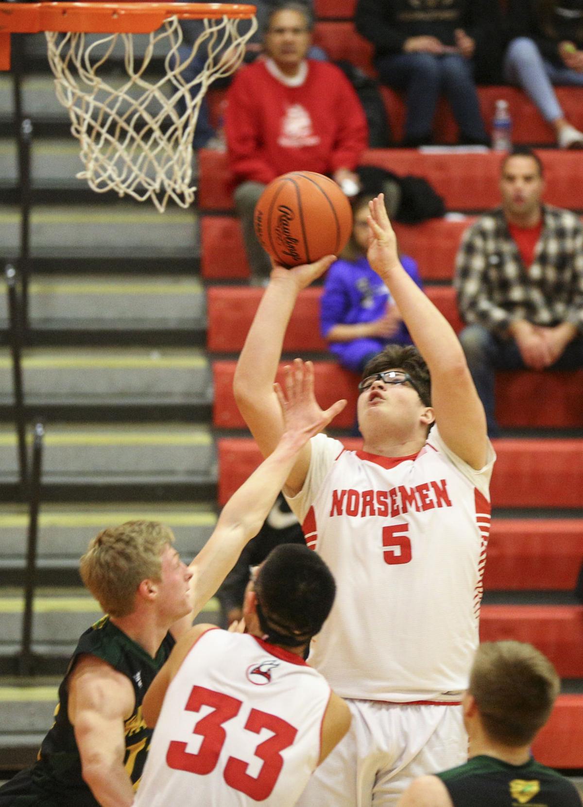 Prep roundup: Ingersoll leads Forest Area over Suttons Bay | Local