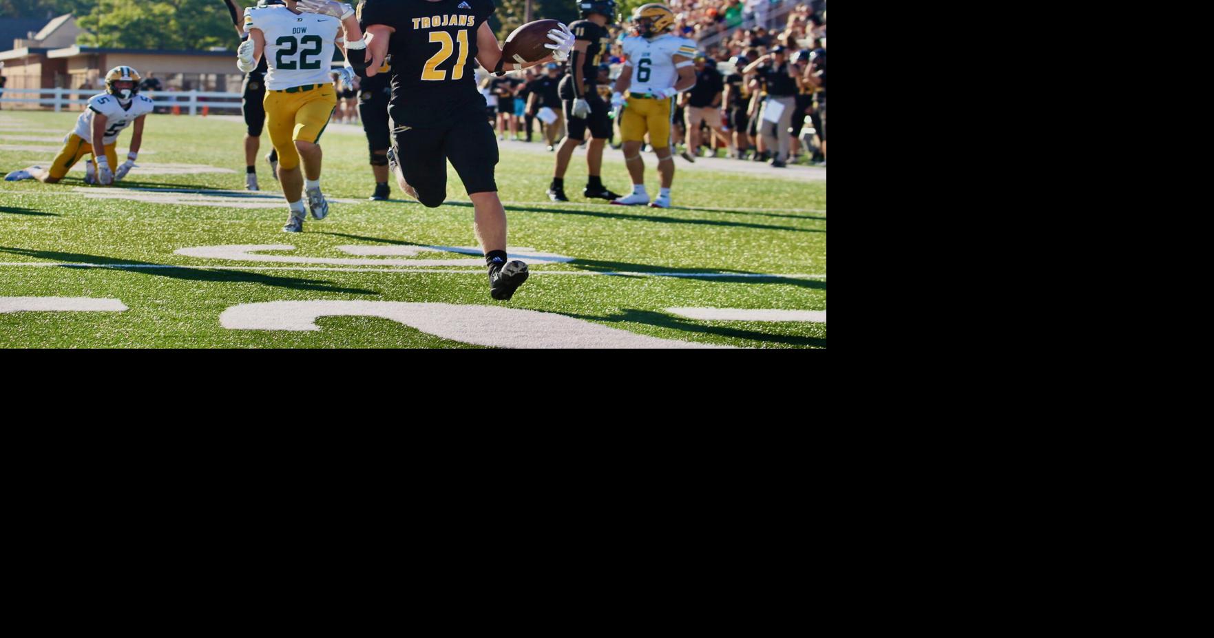 Prep Roundup: Traverse City Central beats Midland Dow, 21-7, for much ...