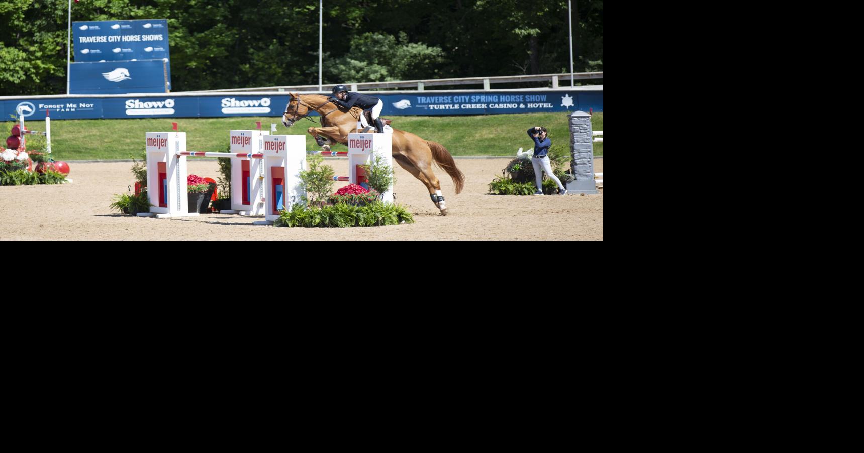 Showing Off: Staller Grand Prix taking place at Flintfields ...