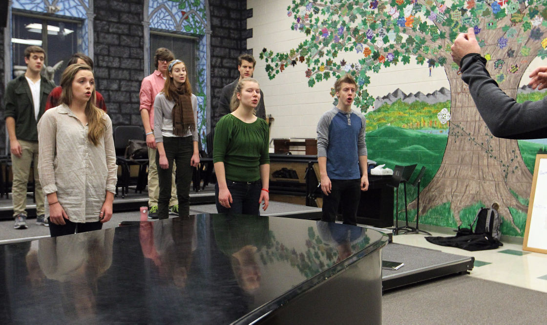 CHORAL AIRES REHEARSAL