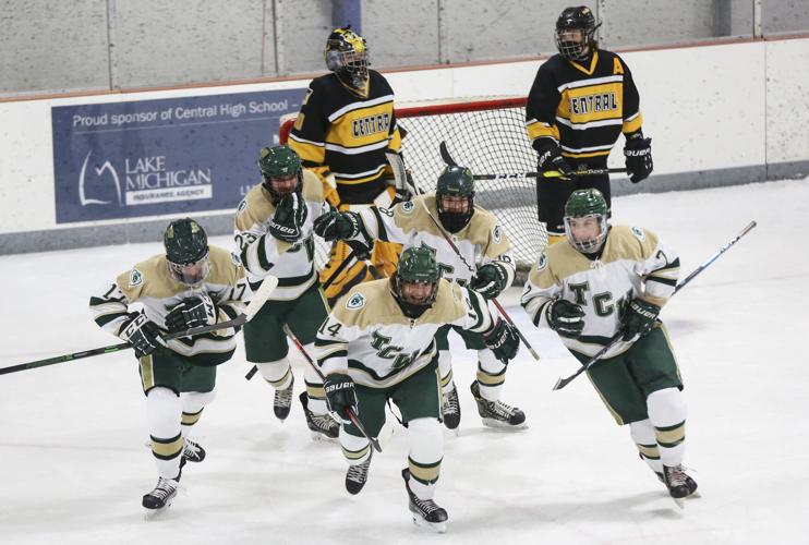 tcr-030621-hockey-central-west (copy)