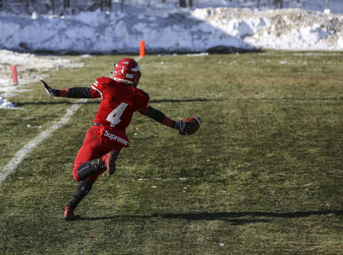 Suttons Bay Punches Ticket To Superior Dome With 45 14 Win Over