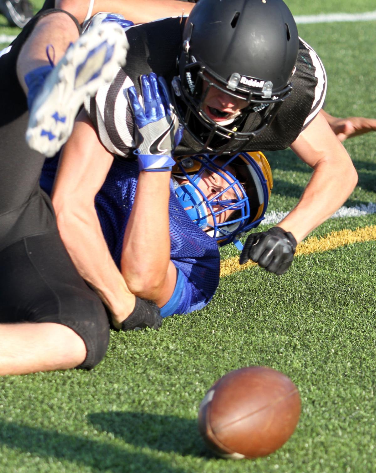 Glen Lake Sizes Up Competition Local Sports Record Eagle Com