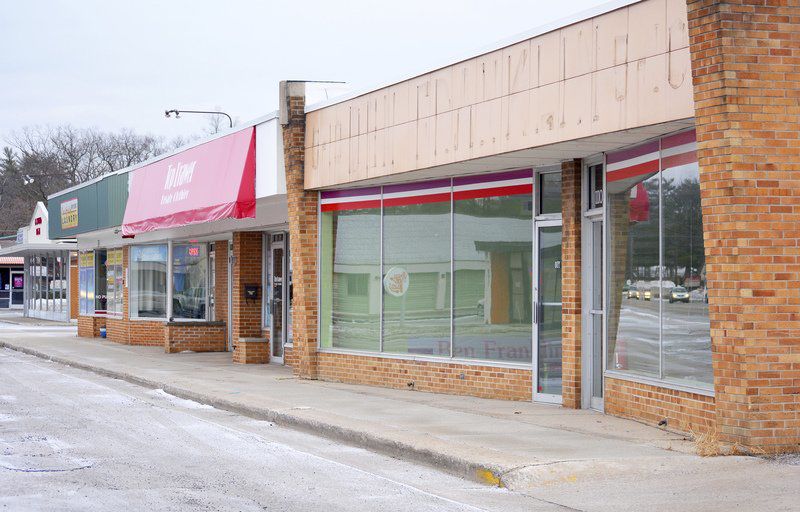 Eastfield Laundry Expands Two Doors Down Business Record Eagle Com