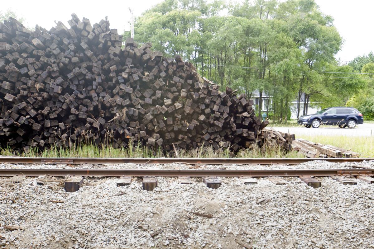 Wallpaper Railroad Tracks Receive Upgrade Local News Record Eagle Com Desktop Wallpaper