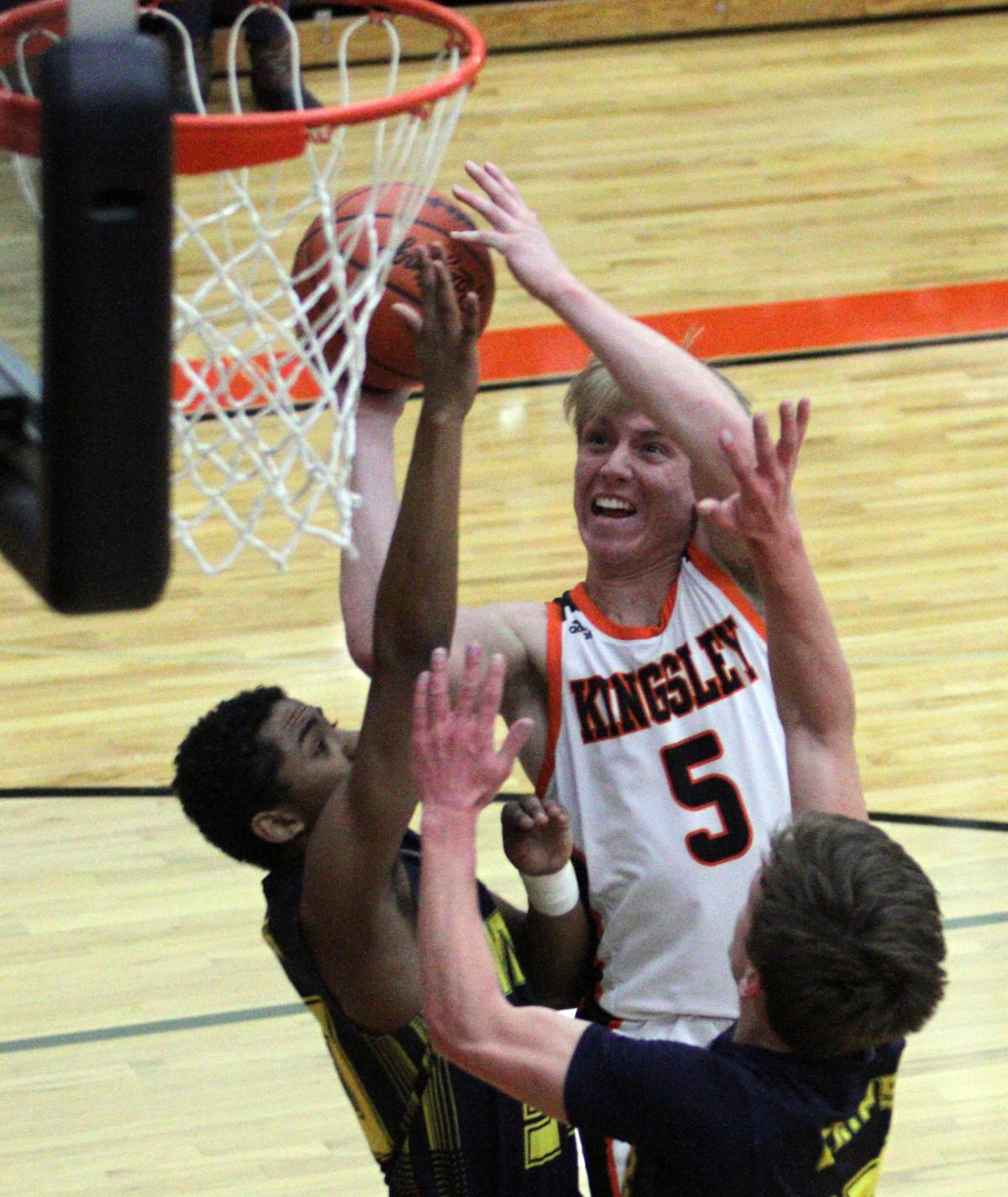 Kingsley Trio Tames Manistee Latulip Mullin Douglass Take Turns