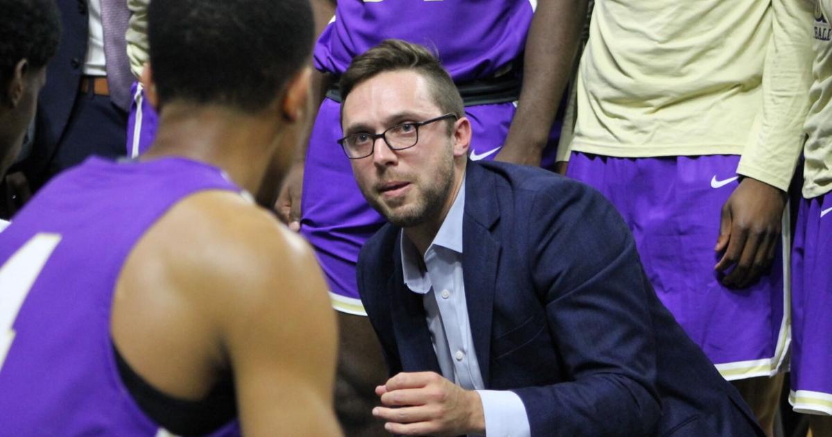 Trojans bring on Draper to lead boys basketball team | Sports | record ...